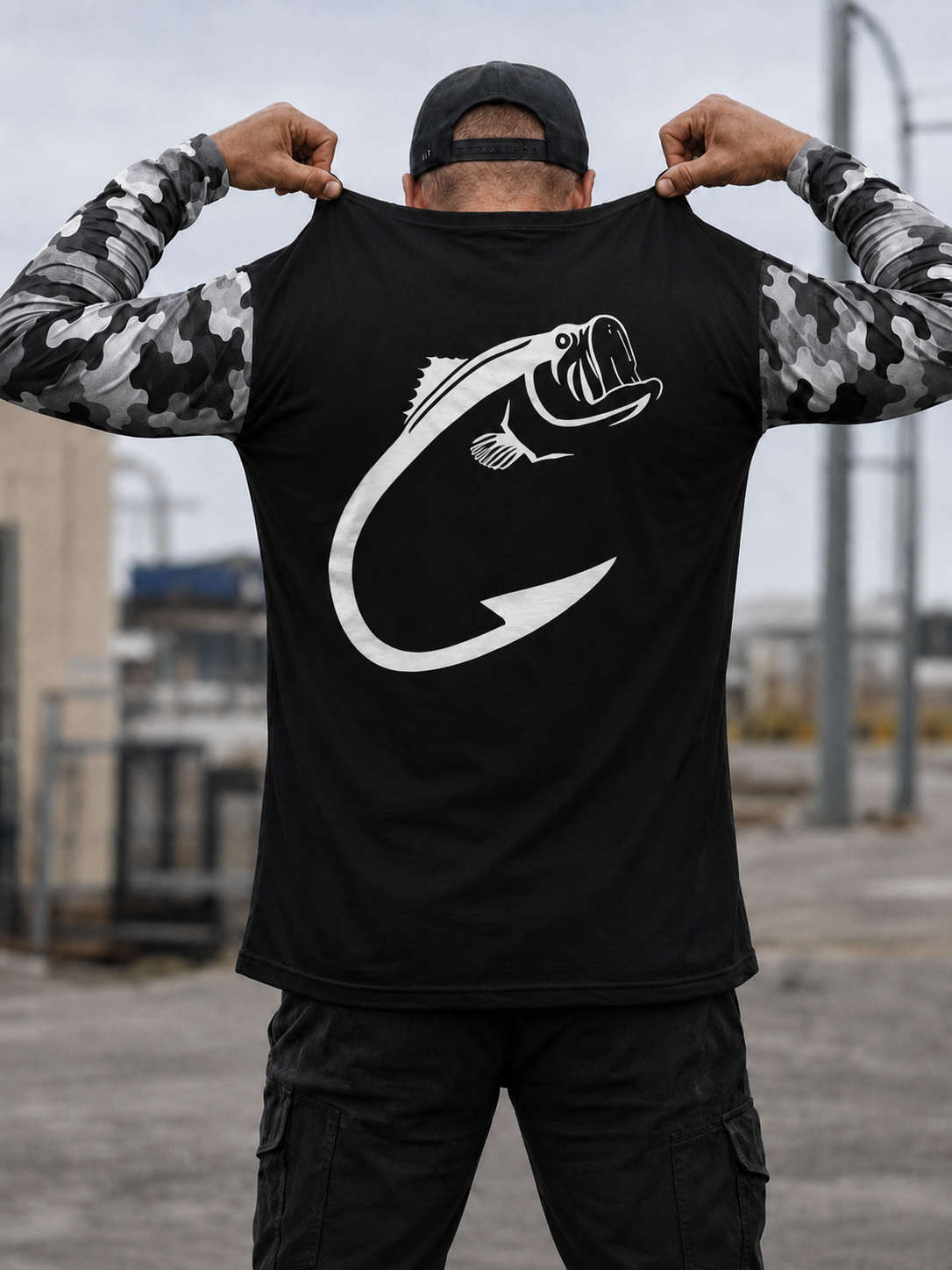 Fish and Hook Pattern Outdoor Style Casual